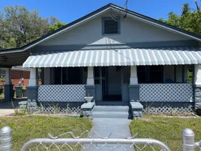 Cozy 2BR |WiFi| Beaches & Downtown - Image 2