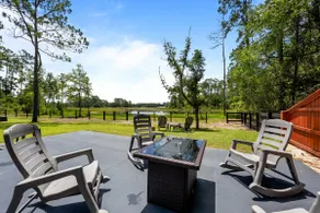 Relaxing 3BR Getaway in Peaceful Surroundings - Image 4