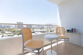 Bright 2-Room Apartment Near Hos Barros Luco - Image 3
