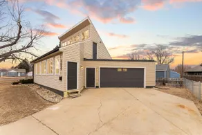 The Gathering Loft | Modern + Open + Bright - Image 5