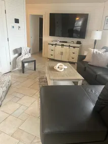 Beautiful Home With Vast Lake View! - Image 3