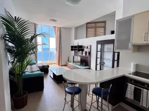 Loft with an ocean view - Image 3