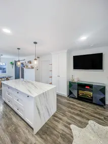 Modern 2-Level Loft - Image 3