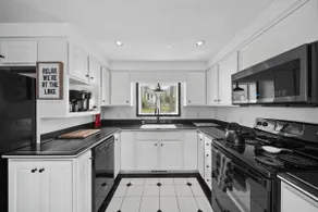Lakefront Living | Sleeps 17 | Private Dock - Image 2