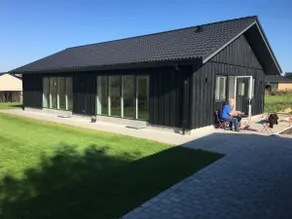 Nordic-inspired villa with a pizza oven close to Aarhus - Image 5