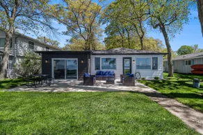 Lakefront Retreat | King Bed • Games • Fire Pit - Image 2