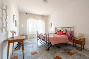 Bright studio with terrace easy access to Florence - Image 4
