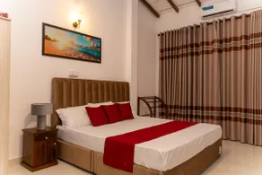 Cinnamon Holiday Home Near Airport - Image 4