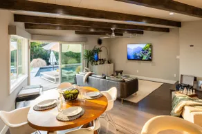 Modern LA Oasis/Pool/Firepit/King/Soakingtub - Image 4