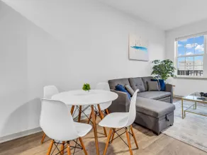 Golden Spot | 1BD Apt | Near Purdue | Gym & WiFi - Image 5