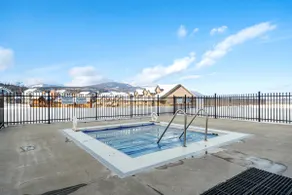 Kimberley Escape: 1BR+Studio w/ Hot Tub, Pool, BBQ - Image 4