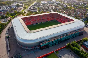 ValenStay • 1-Bedroom Pro • Stade du Hainaut with Garden - Image 5