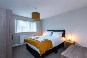 3-Bed House - Ideal for Contractors and Families - Image 4