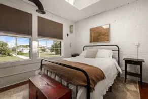 Unique 2-BDR Historic Warehouse Loft with Terrace ! ! ! - Image 4