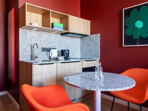 Numa | Medium Studio with Kitchenette - Image 2