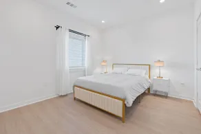 Resort Living on South Congress (2) - Image 4