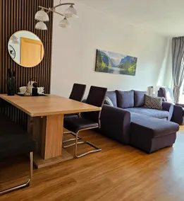 Hartmanns Apartment - Image 3