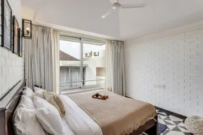 Modern 2BHK w Pool Access and 5km to Coco Beach by HIREAVILLA - Image 3