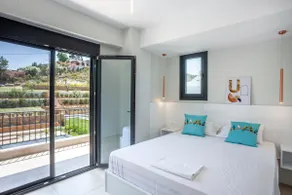 Alfie Luxury villa with private pool - Image 5