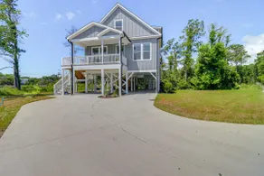 Modern New Home in Wilmington - Image 3