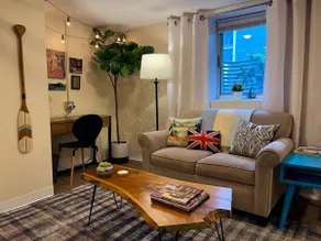 Uptown - North Woods Vibes in the ❤ of MPLS - Image 4