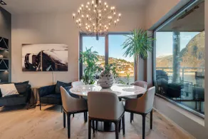 Penthouse with fjord view and parking - Image 5