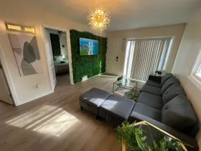 2BR Modern Home - Near WVU, Hospitals & Stadium - Image 4