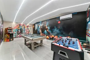 Lakefront Luxe Near Hard Rock Stadium • BBQ & Pool - Image 3