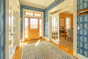 GORGEOUS HOME w/FANTASTIC VIEWS-10 MINS TO CAMDEN! - Image 5