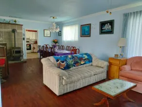 Cozy Coastal Getaway - Image 3