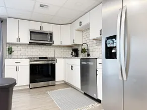 RiverStone C | QUEEN 2BD/1BA Apt in Newburgh - Image 4