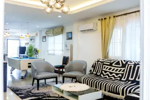 2 bedrooms with Jacuzzi, near Walking St. Pattaya - Image 3