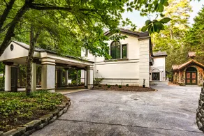 Paces Palazzo--a Buckhead Mansion - Image 2