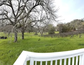 Very serene gated home on hill - Image 5
