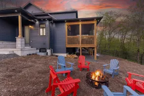 Northern Horizons w/ Hot Tub, Sauna & Game Room - Image 4