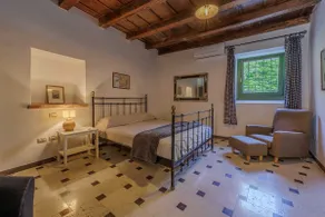 ”Blue” apartment in Villa Cisano - Image 5