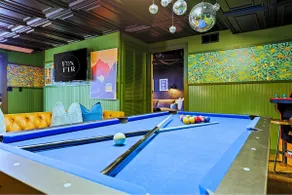 Fox&Fir |Sauna•Hot Tub•Pets•Views•Arcade•Theatre - Image 3