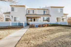 Pet Friendly | 3 Bedroom Townhome with Game Room - Image 2