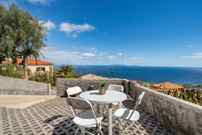 Ocean View Retreat for 4 · Casa da Cristina - Image 2