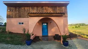 Black Water Junction Casa - Image 5