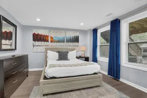 Modern & Quiet Bsmt Retreat+Grill+priv parking - Image 2