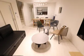 [Zaifu Matsu] Newly built in March 2025, whole building for rent, modern and stylish living room, near Zaifu Tenmangu, parking lot can park 2 cars - Image 2