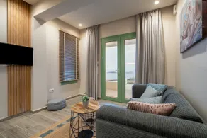 ”Infinite Love” 3-BDR Home with Private Hot Tubs - Image 3