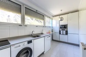 Apt, terrace and parking, 5 minutes from Bilbao - Image 5