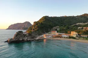 Villa Sofimar by the beach - Image 4