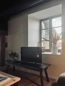 Beautiful stone house, quiet - Image 2