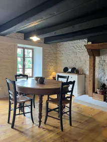Beautiful stone house, quiet - Image 3
