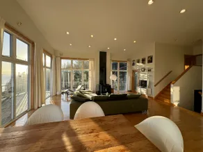 Leaper Lodge Hideaway, Sauna & Hot Tub - Book Now! - Image 5