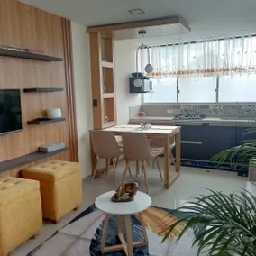 Cozy apartment near Universities with free parking - Image 3