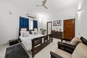 Cascade Castle 5BHK Spacez Luxury Villa - Image 2